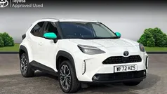 Used 2024 Toyota Yaris Hybrid Estate | £20,990 (Fair price)