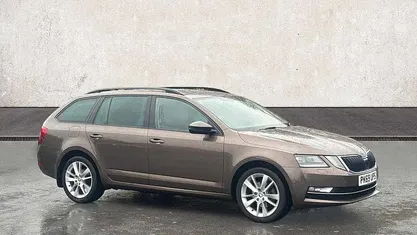Brown Used 2019 Skoda Octavia SE L Estate | £15,793 (Fair price)