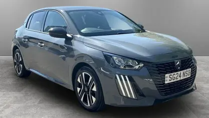 Used Peugeot 208 Allure 101 HP (74 kW) 2024 Grey Hatchback