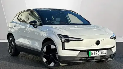 Usado Volvo EX30 Performance 314 kW (428 HP) 2025 SUV