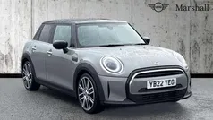 Moonwalk grey Used 2022 Mini Cooper Exclusive Hatchback | £18,172 (Fair price)