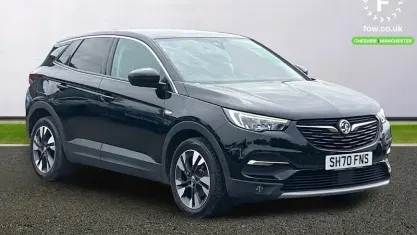 Używany Vauxhall Grandland X SRi 131 KM (96 kW) 2020 Czarny SUV