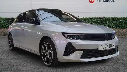 Used Vauxhall Astra Ultimate 131 HP (96 kW) 2024 Grey Hatchback