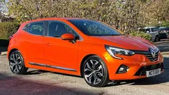 Orange Used 2022 Renault Clio V Version S Hatchback | £10,826 (Fair price)