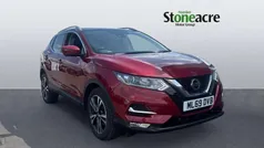 Red Used 2019 Nissan Qashqai N-Connecta SUV | £14,495 (Fair price)