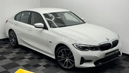 Used BMW 330e Sport Line 292 HP (214 kW) 2022 White Sedan