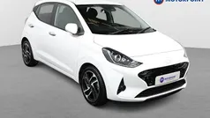 White Used 2024 Hyundai i10 Premium Hatchback | £15,099 (Fair price)