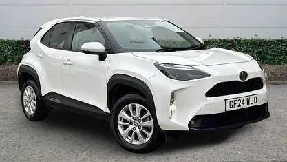 Used 2025 Toyota Yaris Hybrid Estate | £19,665 (Super price)