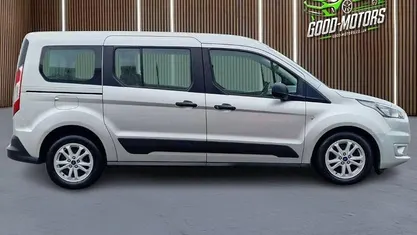 Used 2021 Ford Tourneo Zetec Estate | £8,933 (Super price)