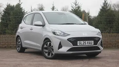 Grey Used 2025 Hyundai i10 Advanced Hatchback | £14,999 (Fair price)