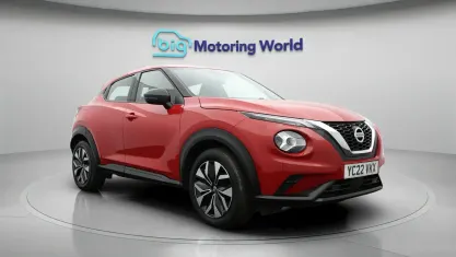 Used Nissan Juke Acenta 114 HP (83 kW) 2022 Red SUV