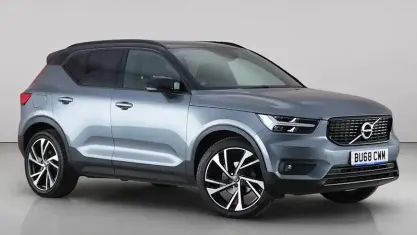 Used Volvo XC40 R-Design Pro 150 HP (110 kW) 2018 Grey SUV