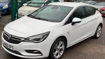 Used Vauxhall Astra SRi 150 HP (110 kW) 2019 Hatchback