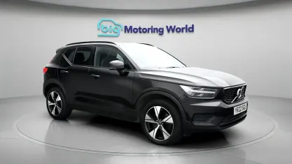 Gebraucht Volvo XC40 Plus 211 PS (155 kW) 2021 Schwarz SUV
