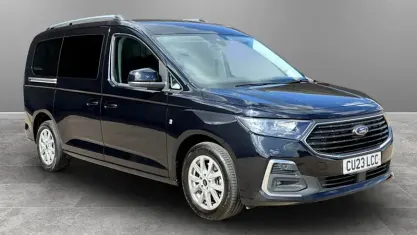 Used Ford Tourneo Connect Titanium 122 HP (89 kW) 2023 Black MPV