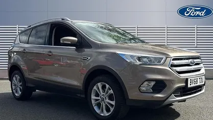 Usado Ford Kuga Titanium 150 HP (110 kW) 2018 SUV