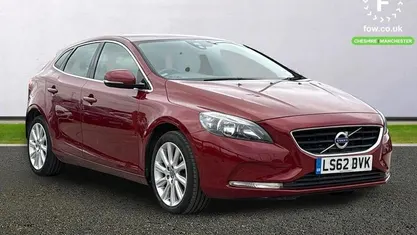 Used 2015 Volvo V40 SE Hatchback | £8,799 (Super price)