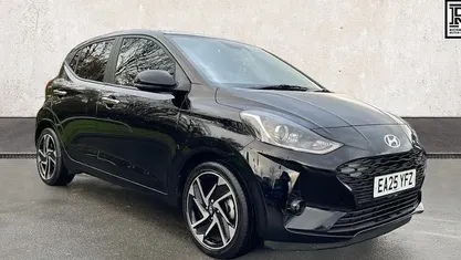 Used Hyundai i10 Premium 63 HP (46 kW) 2025 Black Hatchback