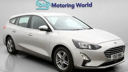 Begagnad Ford Focus Zetec 120 HK (88 kW) 2021 Kombi