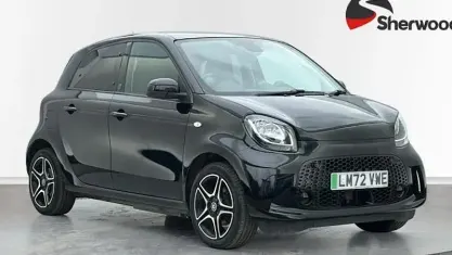 Used Smart ForFour Electric Drive Premium 60 kW (82 HP) 2022 Black Hatchback