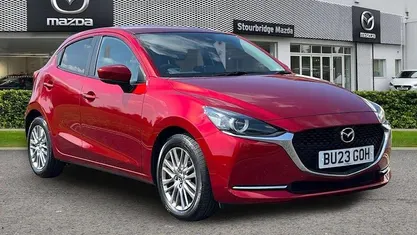 Begagnad Mazda 2 Inclusive 90 HK (66 kW) 2022 Halvkombi