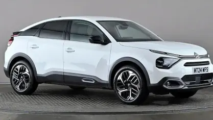 Used Citroën C4 PureTech 131 HP (96 kW) 2024 White SUV