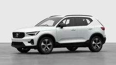 Used 2025 Volvo XC40 Plus SUV | £38,590 (Fair price)
