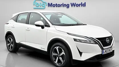 Used Nissan Qashqai Acenta Premium 190 HP (139 kW) 2023 White SUV
