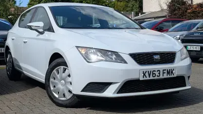 Used Seat Leon 105 HP (77 kW) 2013 White Hatchback