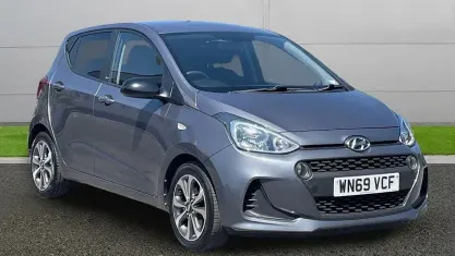 Used Hyundai i10 100 HP (73 kW) 2019 Grey Hatchback