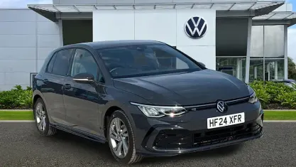 Used VW Golf VIII R-line 150 HP (110 kW) 2023 Hatchback