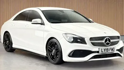 Used Mercedes CLA200 AMG line 156 HP (114 kW) 2019 White Coupe
