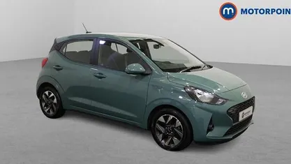 Used Hyundai i10 Advanced 79 HP (58 kW) 2025 Green Hatchback
