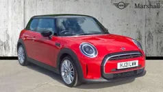 Used 2021 Mini Cooper Exclusive Hatchback | £17,612 (Fair price)