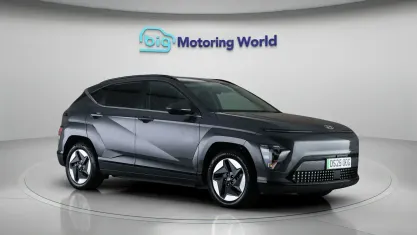 Used Hyundai Kona Advanced 114 kW (156 HP) 2025 Grey SUV