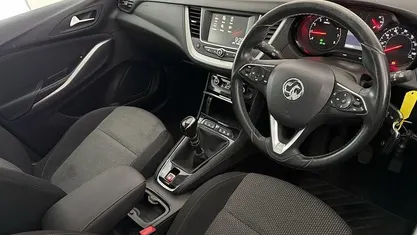 Used Vauxhall Grandland X S 131 HP (96 kW) 2018 SUV