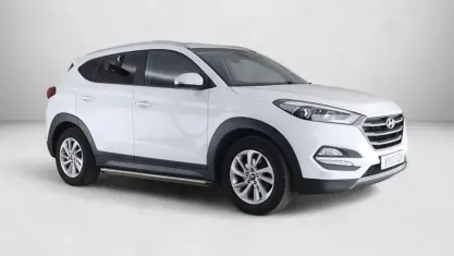 Used Hyundai Tucson SE 141 HP (103 kW) 2017 White SUV