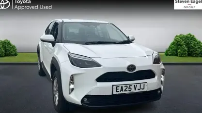 Used Toyota Yaris Cross 116 HP (85 kW) 2025 White SUV