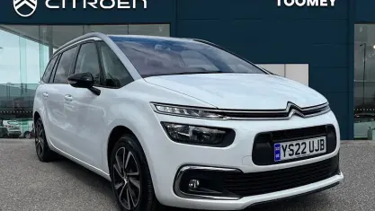 Begagnad Citroën C4 SpaceTourer PureTech 131 HK (96 kW) 2022 Vit Minibuss