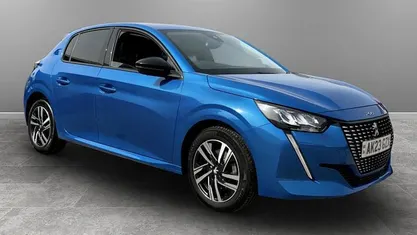 Used Peugeot 208 Allure+ 102 HP (75 kW) 2023 Hatchback