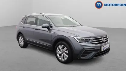 Used VW Tiguan Allspace Life 150 HP (110 kW) 2024 Grey SUV