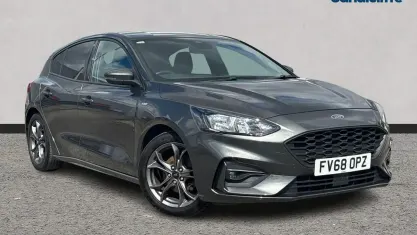 Used Ford Focus ST-Line 125 HP (91 kW) 2020 Grey Hatchback