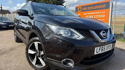 Used Nissan Qashqai N-TEC 116 HP (85 kW) 2015 Black SUV