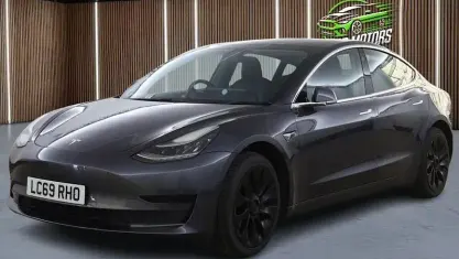 Used Tesla Model 3 Standard Range 180 kW (245 HP) 2021 Sedan