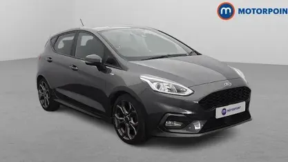 Begagnad Ford Fiesta ST-Line 125 HK (91 kW) 2021 Grå Halvkombi