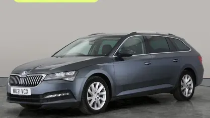 Used Skoda Superb SE Technology 150 HP (110 kW) 2021 Grey Estate