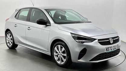 Używany Vauxhall Corsa Design Edition 101 KM (74 kW) 2023 Szary Hatchback