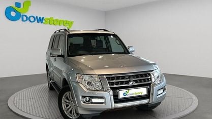 Używany Mitsubishi Shogun 200 KM (147 kW) 2014 Srebrny SUV