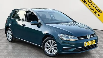 Used VW Golf VII SE 125 HP (91 kW) 2018 Hatchback