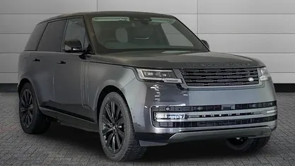 Used 2025 Land Rover Range Rover Autobiography SUV | £136,990 (Expensive)